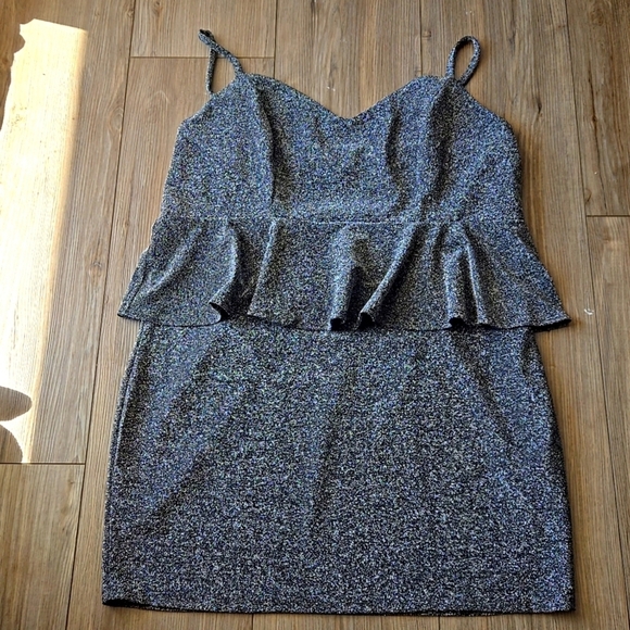 Forever 21 Silver Glitter Peplum Mini Dress - Picture 1 of 5